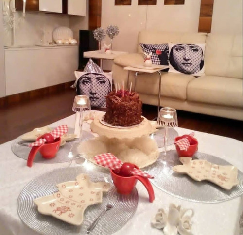 زیر بشقابی