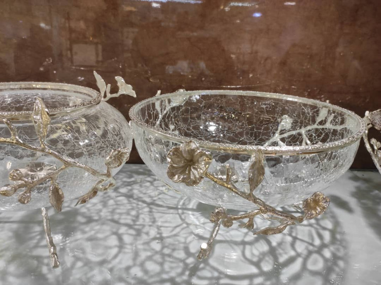 ارکیده برنجی