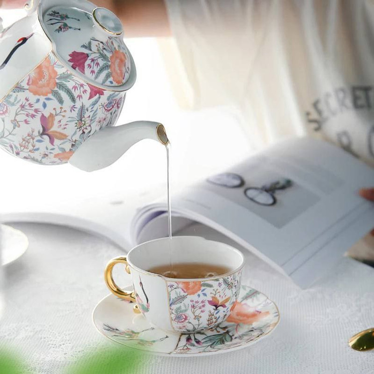 چایخوری و قوری