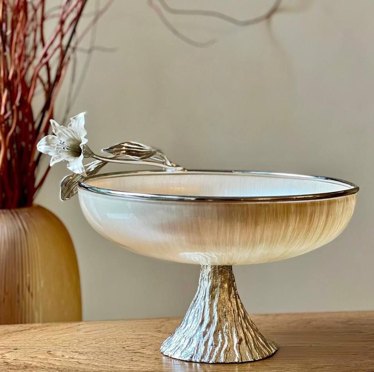 میوه خوری لیلیوم